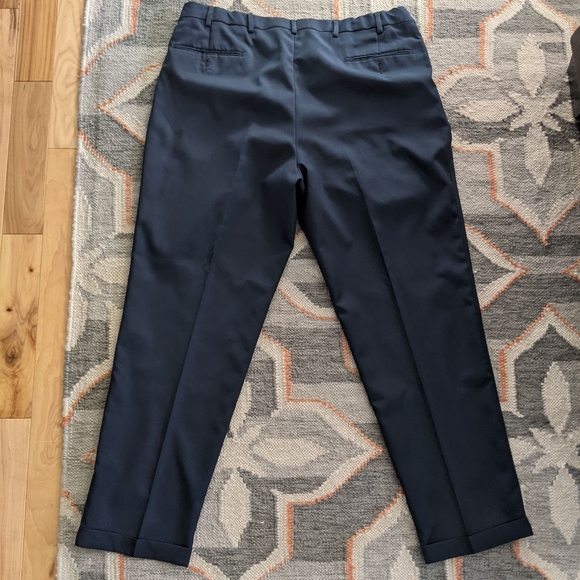 Jos A Bank travelers performance pant navy blue - Picture 3 of 6